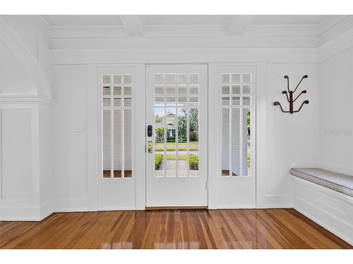 3003 W Harbor View Ave Avenue Tampa FL 33611 TB8450113 image2