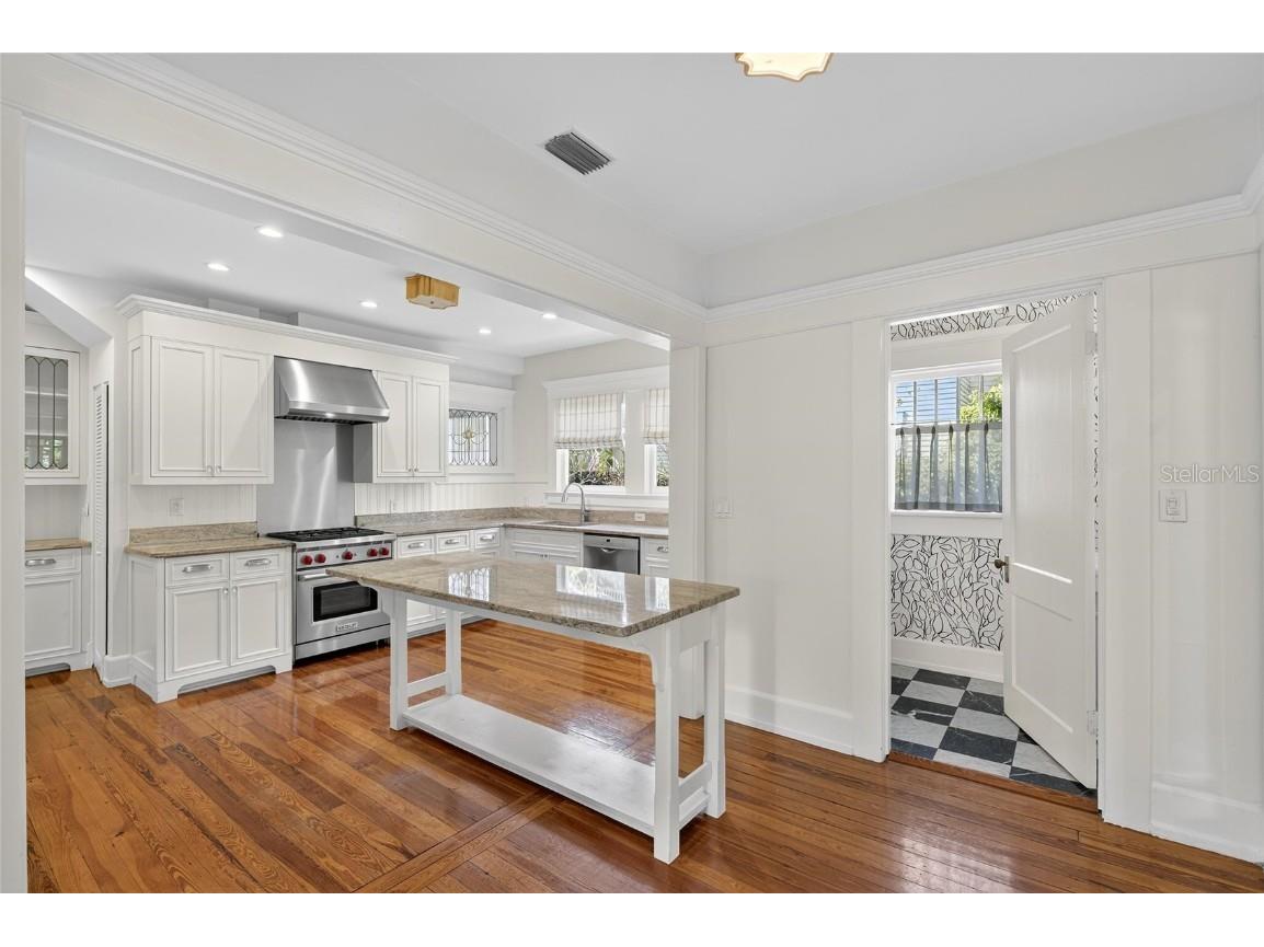 3003 W Harbor View Ave Avenue Tampa FL 33611 TB8450113 image24