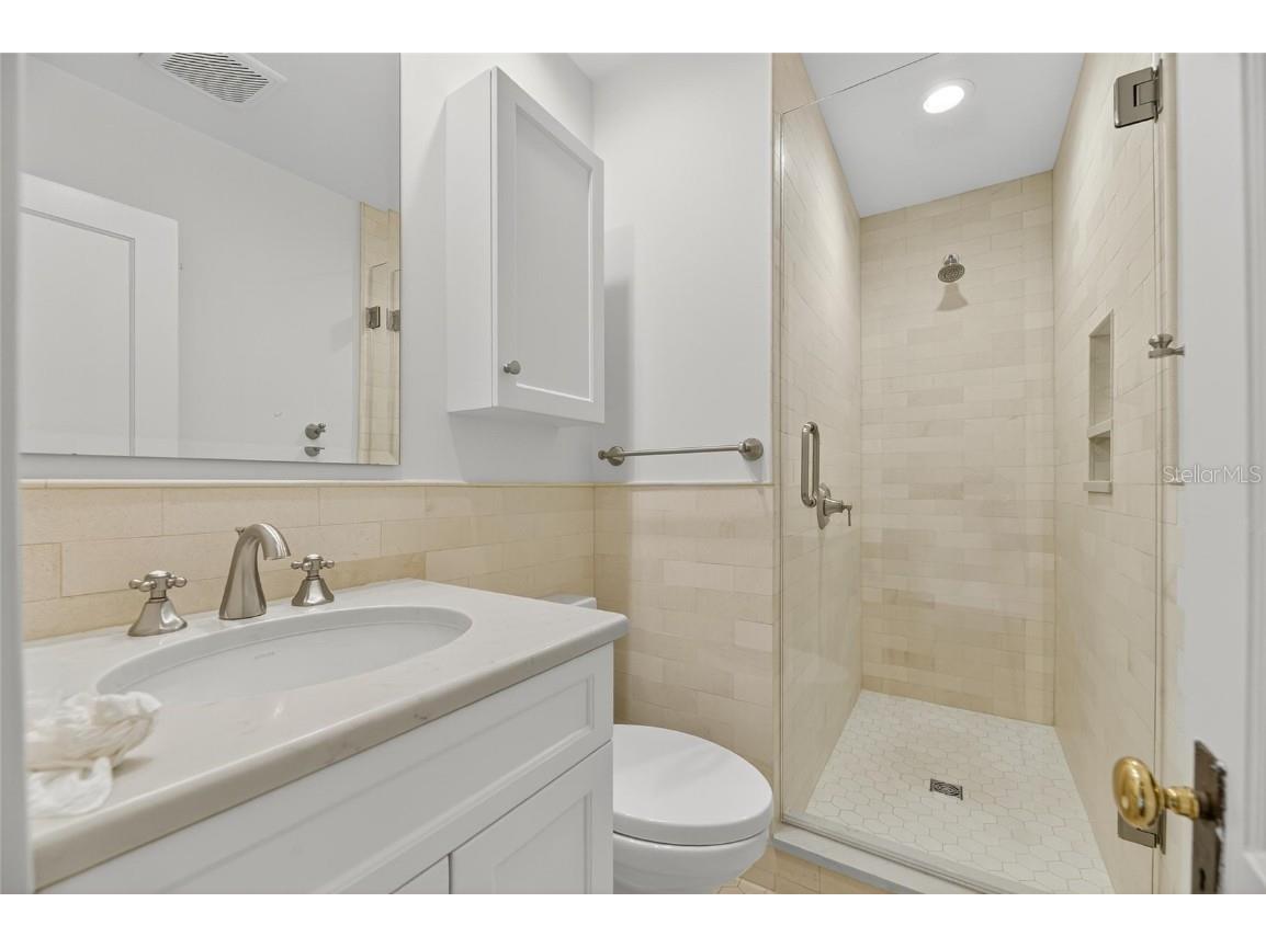 3003 W Harbor View Ave Avenue Tampa FL 33611 TB8450113 image54