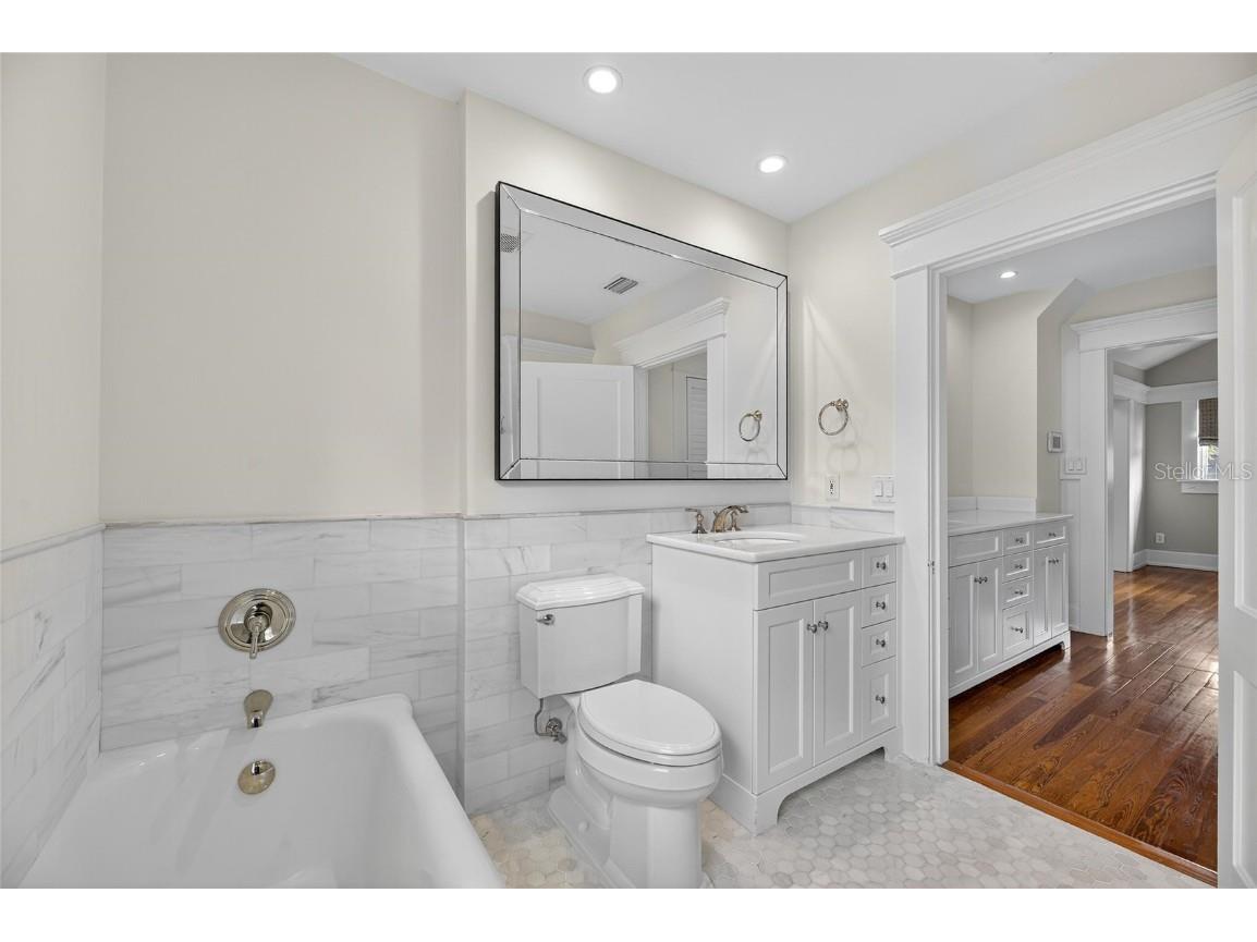 3003 W Harbor View Ave Avenue Tampa FL 33611 TB8450113 image77