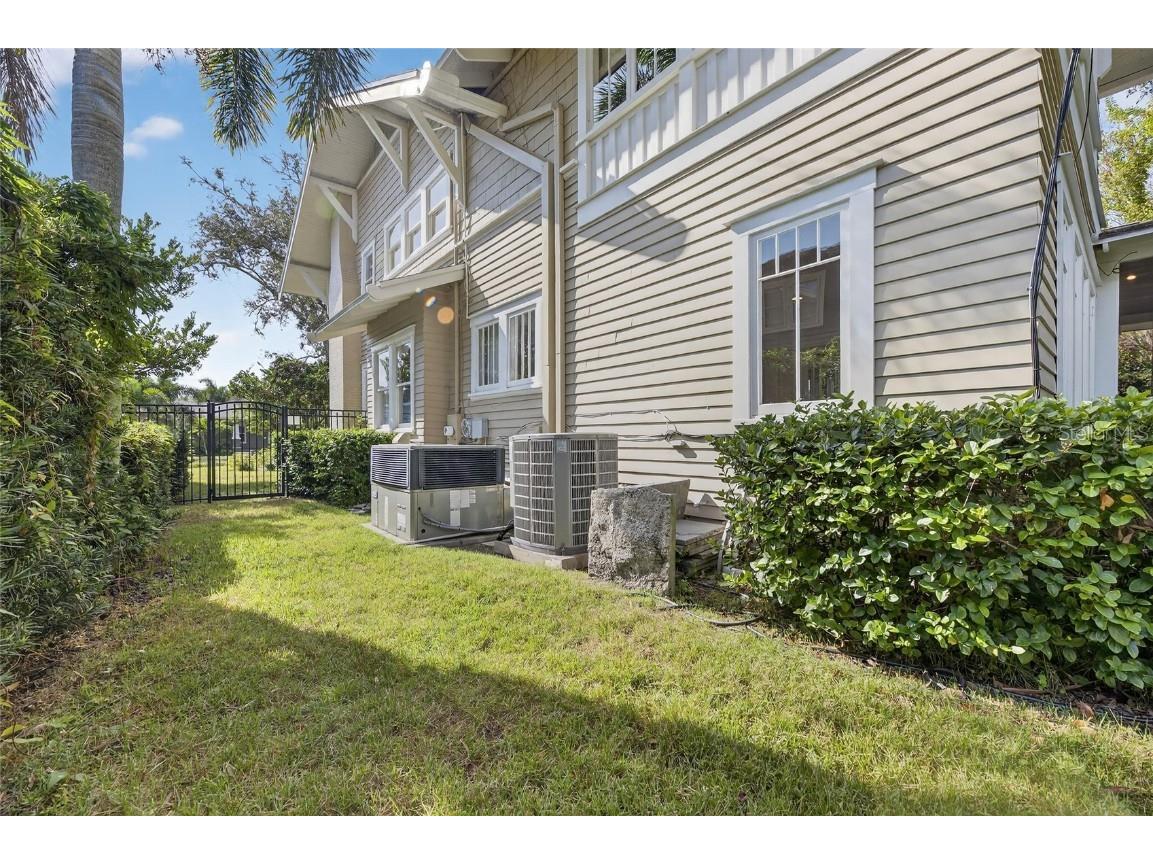 3003 W Harbor View Ave Avenue Tampa FL 33611 TB8450113 image84