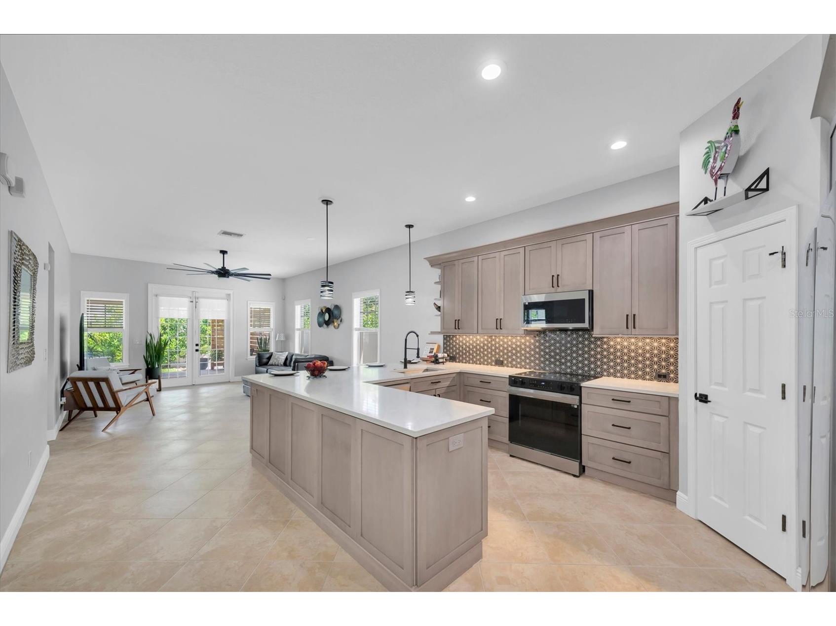 3003 W Leroy Street Tampa FL 33607 TB8505921 image13