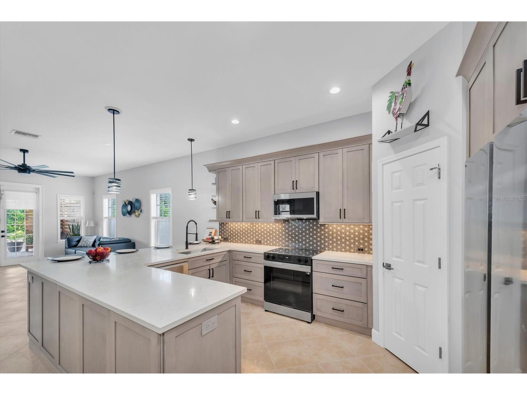 3003 W Leroy Street Tampa FL 33607 TB8505921 image8