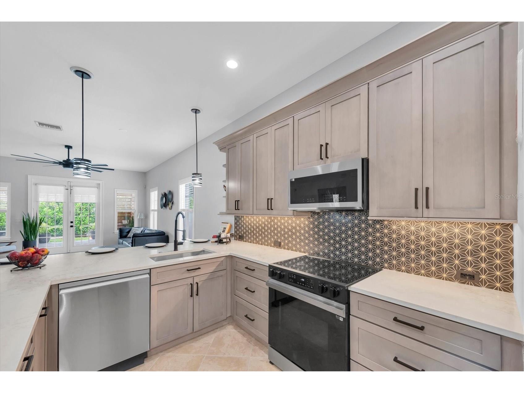3003 W Leroy Street Tampa FL 33607 TB8505921 image9
