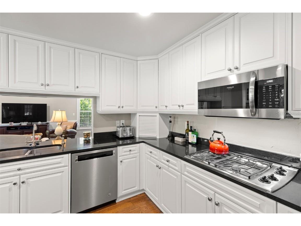 3003 W Villa Rosa Park Tampa FL 33611 TB8424754 image17