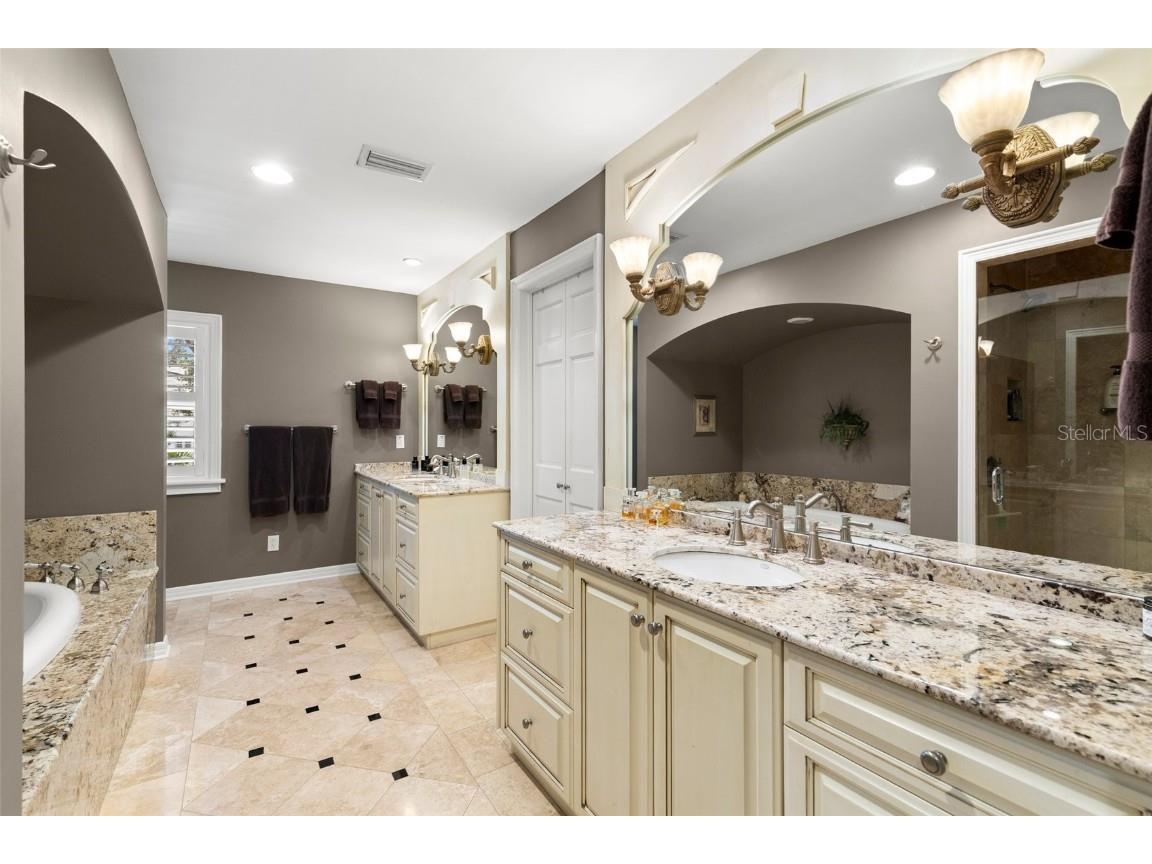 3003 W Villa Rosa Park Tampa FL 33611 TB8424754 image28