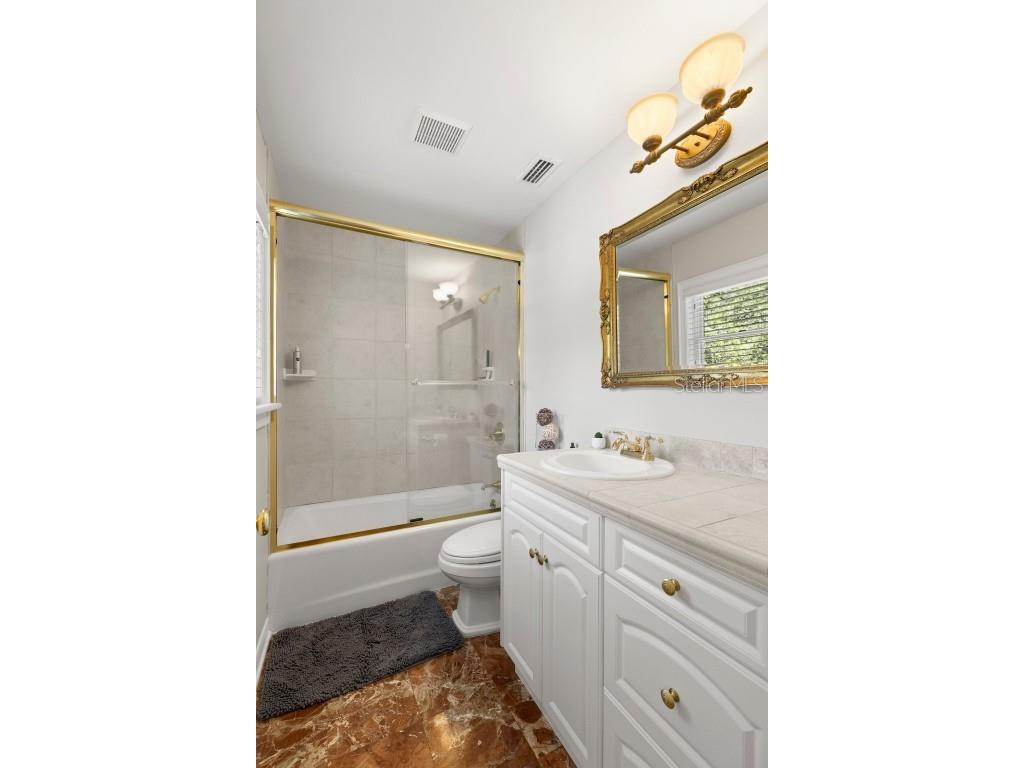 3003 W Villa Rosa Park Tampa FL 33611 TB8424754 image36