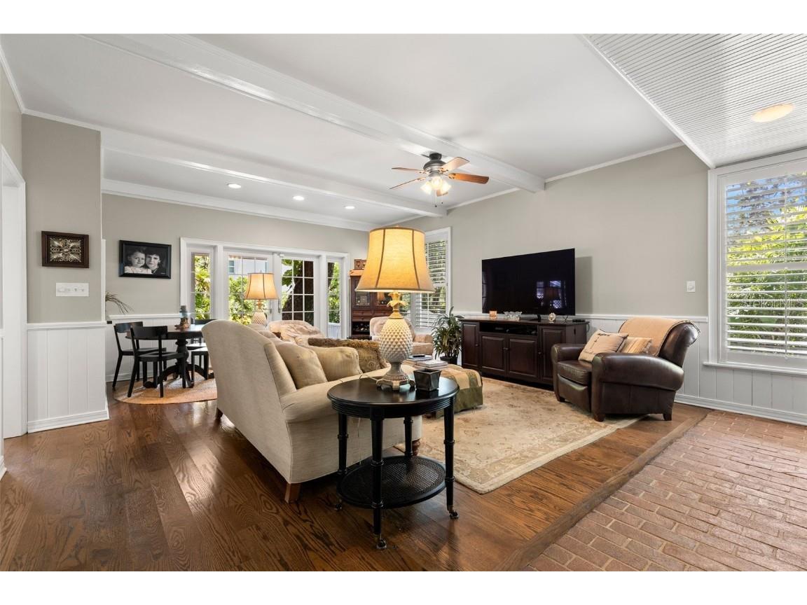 3003 W Villa Rosa Park Tampa FL 33611 TB8424754 image9