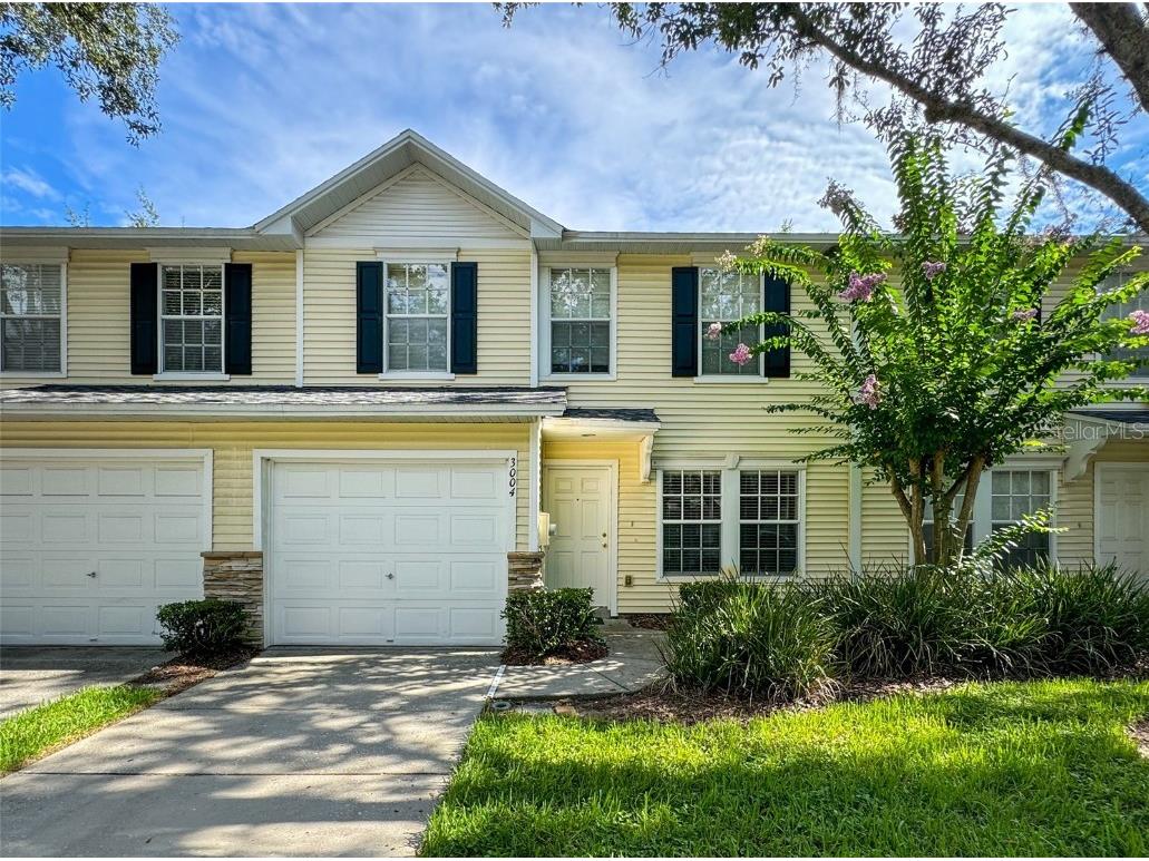 3004 Amber Oak Drive Valrico FL 33594 T3540863 image1