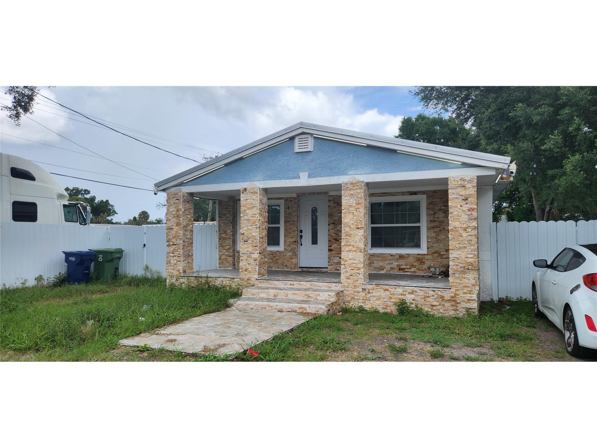 3004 E Dr Martin Luther King Jr Boulevard Tampa FL 33610 TB8527378 image1