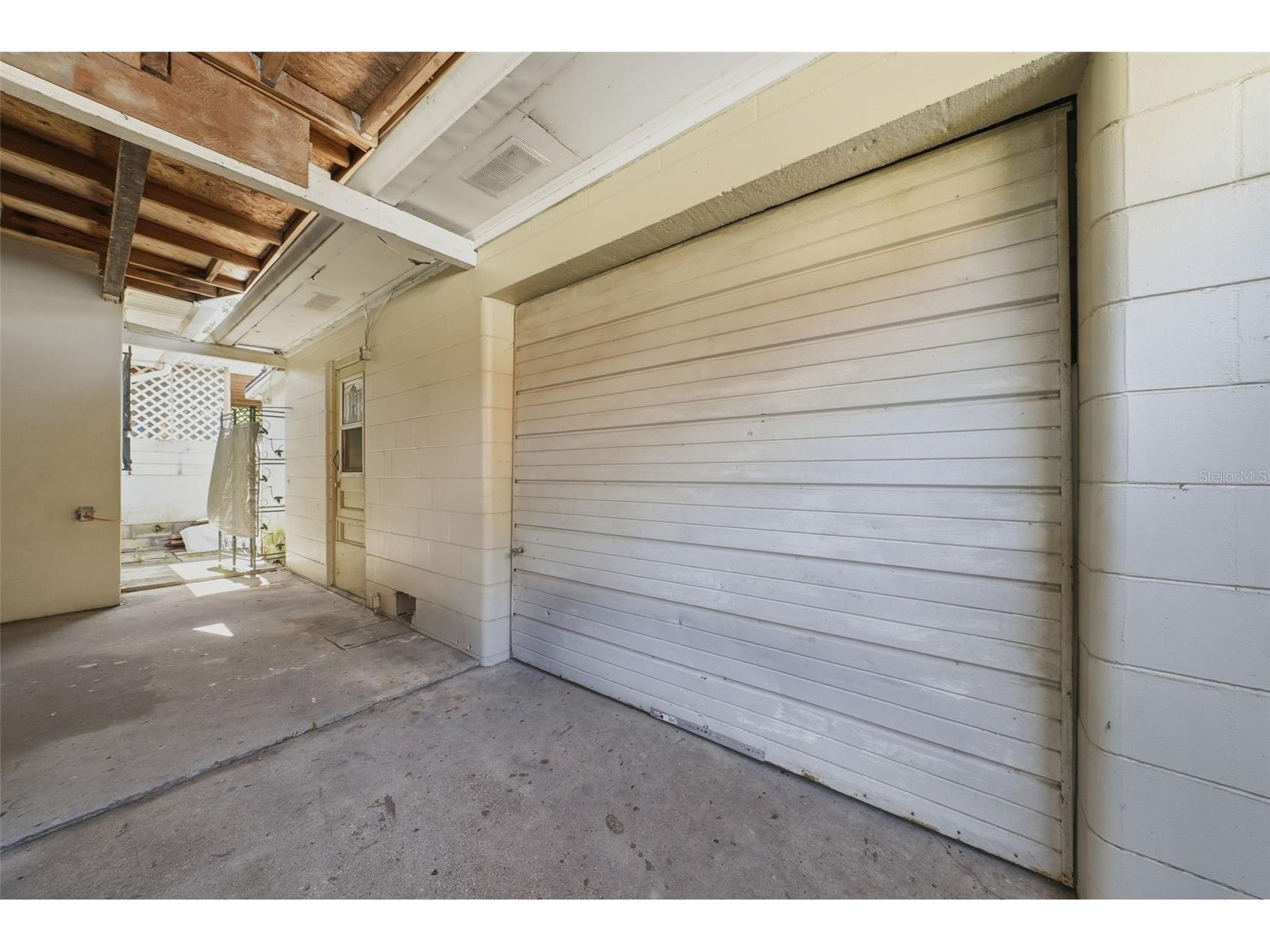 3004 W Gray Street Tampa FL 33609 TB8517272 image20