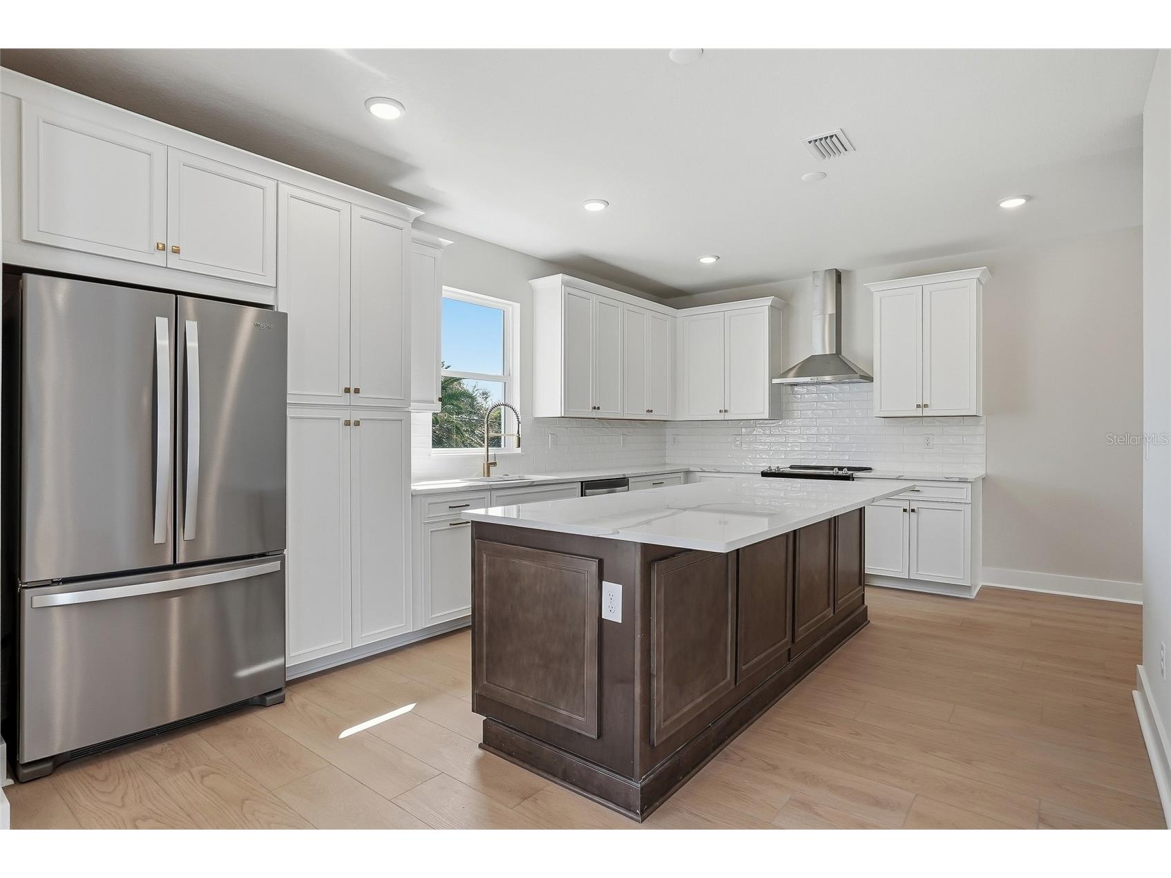 3005 1st Avenue N Saint Petersburg FL 33713 TB8513140 image16
