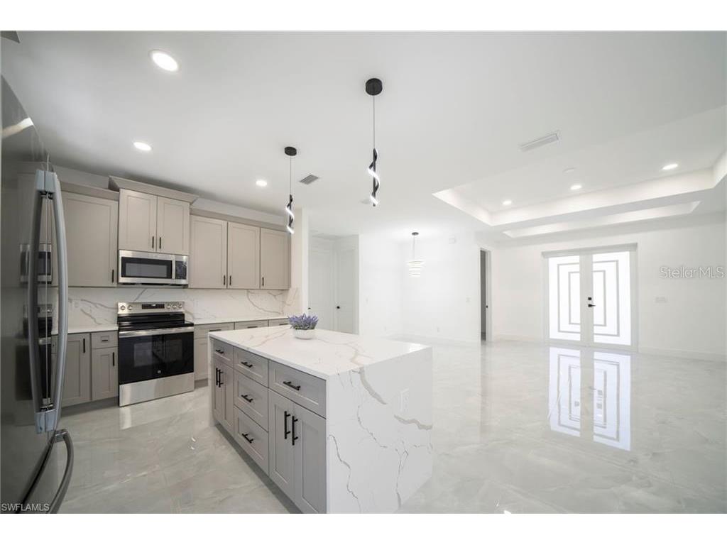 3005 52nd Street W Lehigh Acres FL 33971 TB8487808 image1