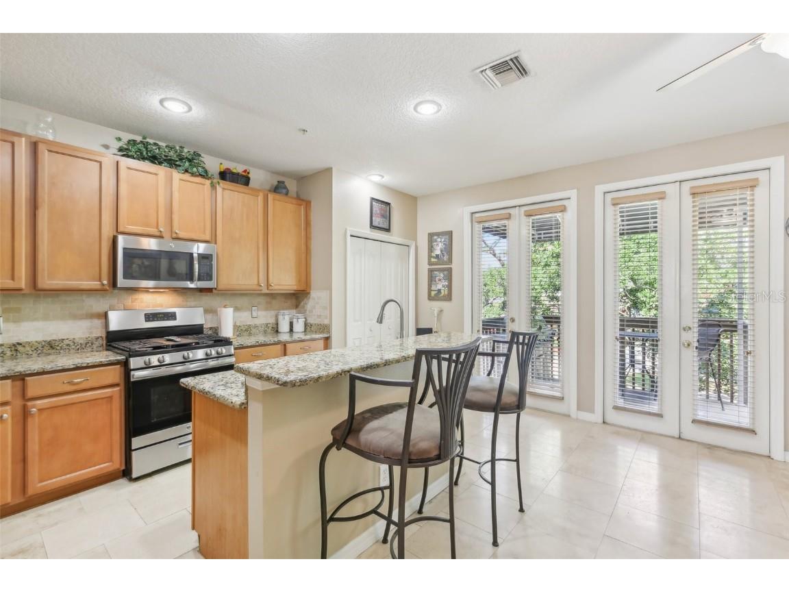 3005 Bayshore Pointe Drive Tampa FL 33611 TB8364634 image3