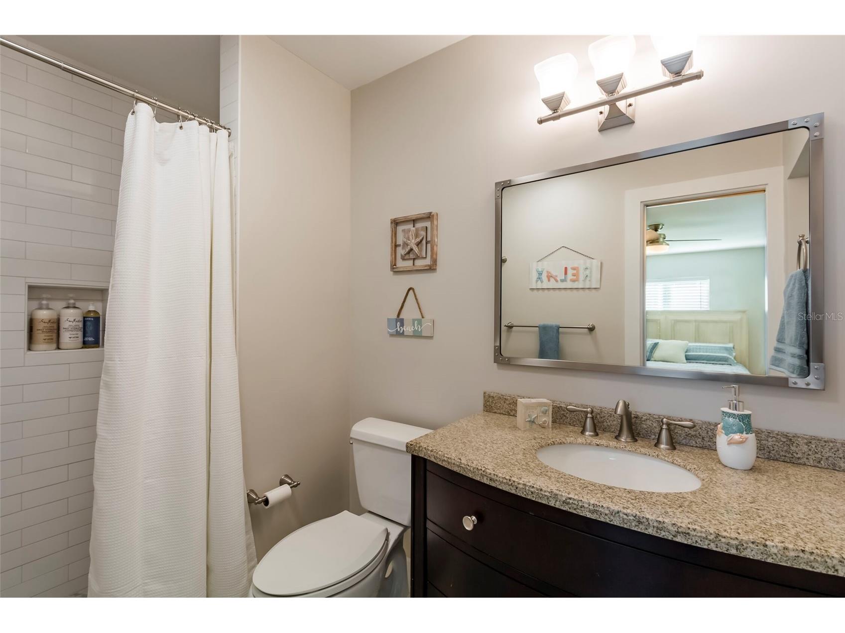 3005 Chase Circle Sarasota FL 34231 A4691816 image15