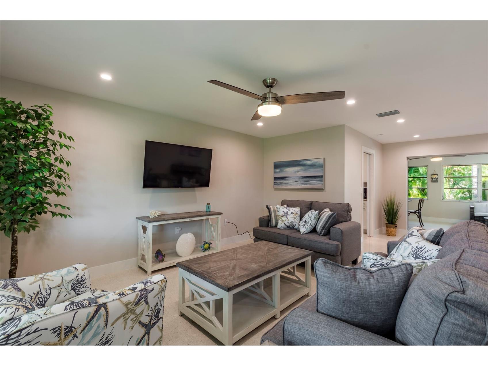 3005 Chase Circle Sarasota FL 34231 A4691816 image4
