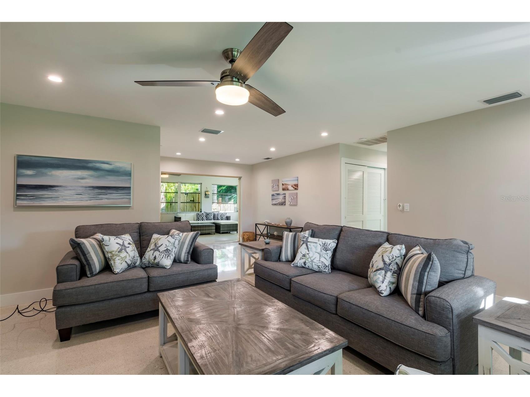 3005 Chase Circle Sarasota FL 34231 A4691816 image5