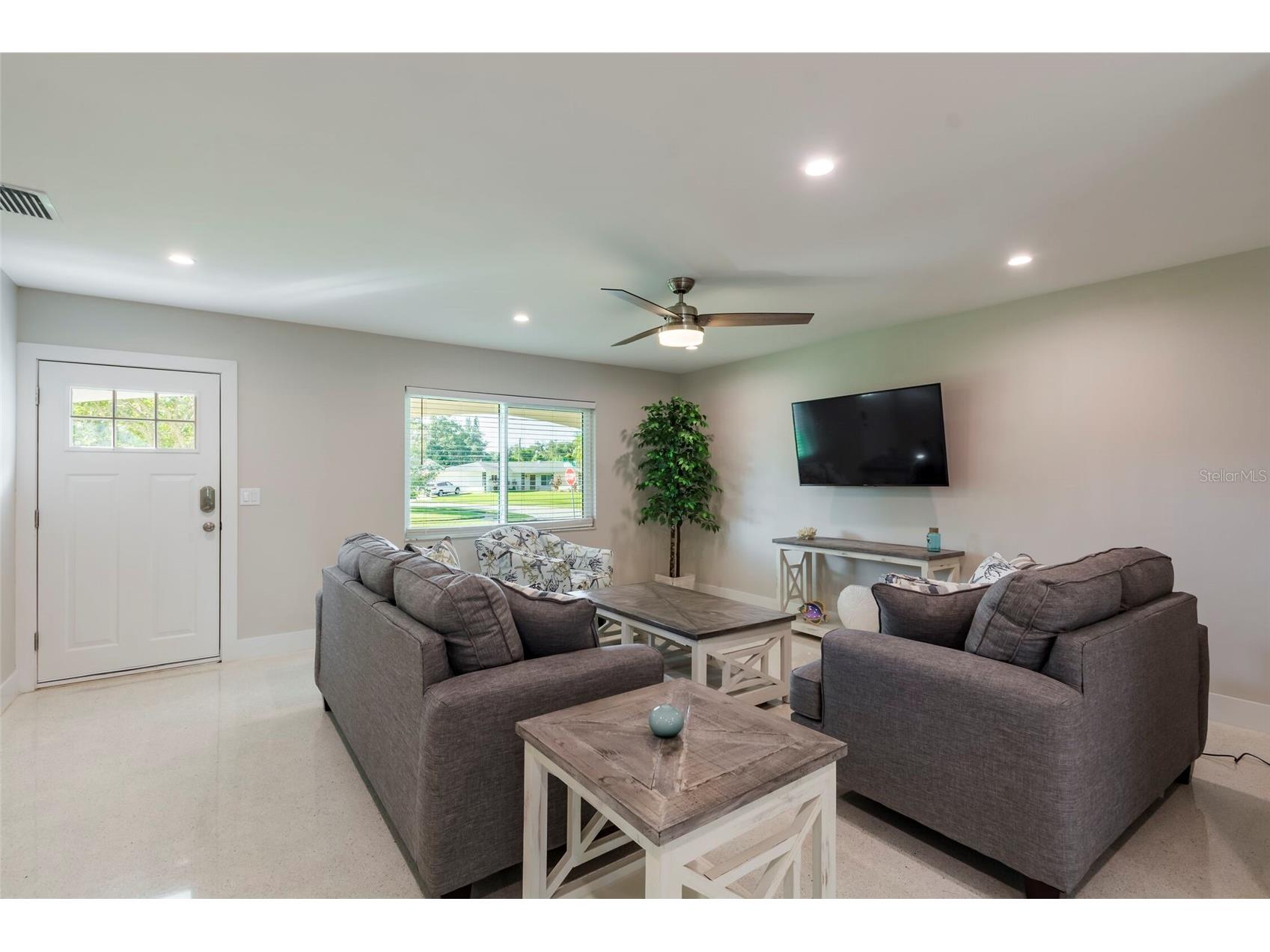 3005 Chase Circle Sarasota FL 34231 A4691816 image6