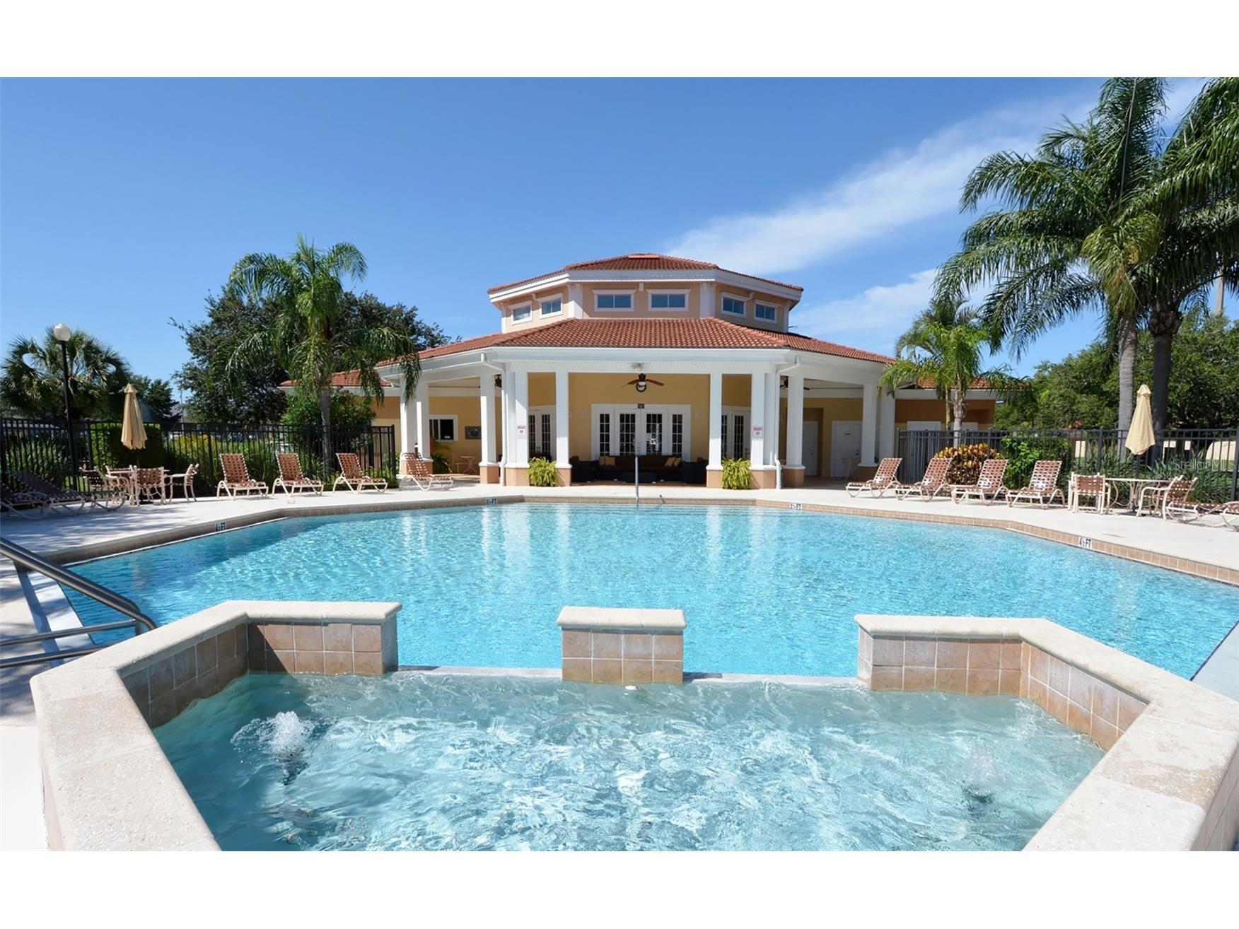 3005 Chianti Court #101 Sarasota FL 34237 A4683079 image15