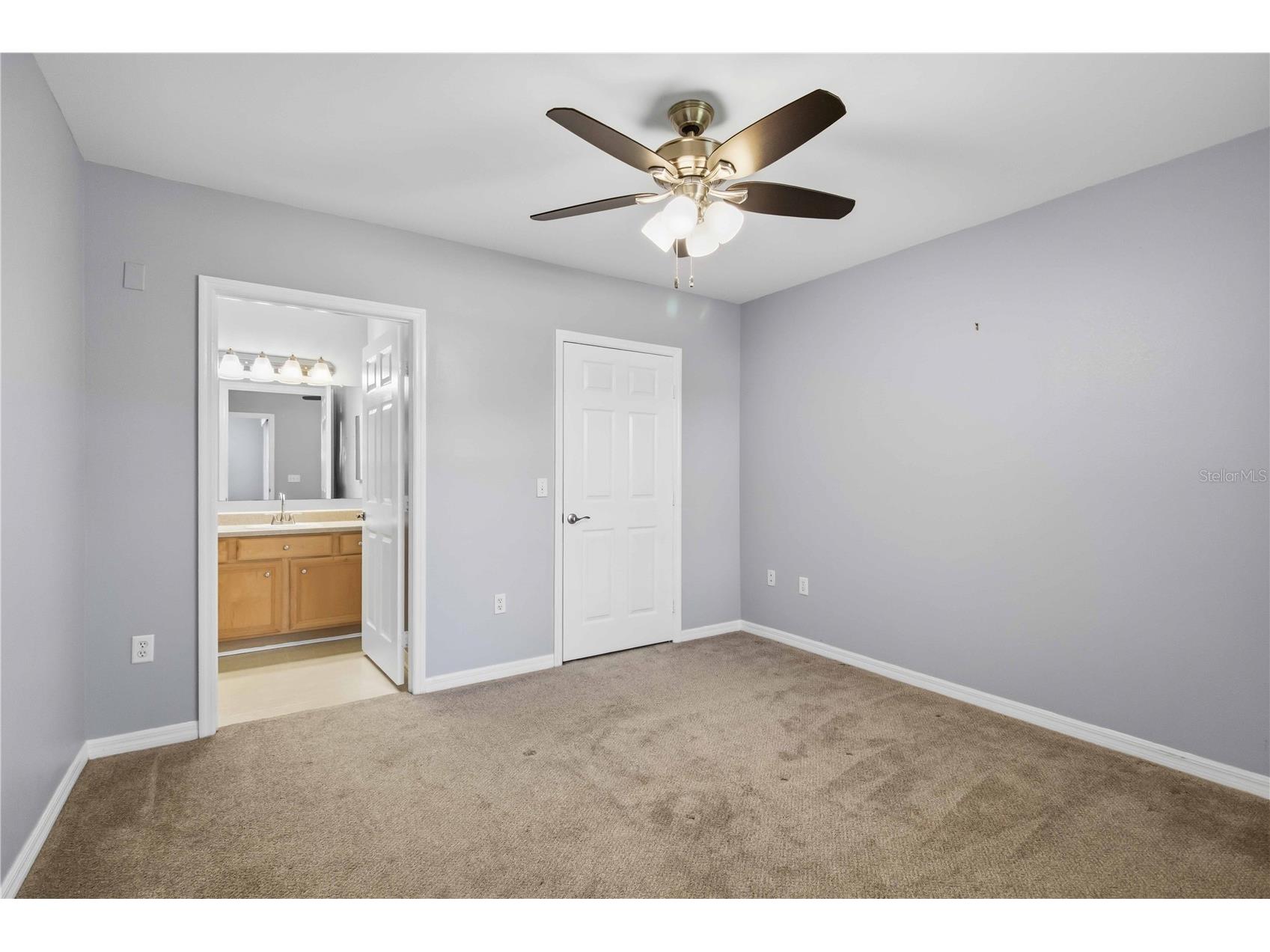 3005 Chianti Court #101 Sarasota FL 34237 A4696992 image14