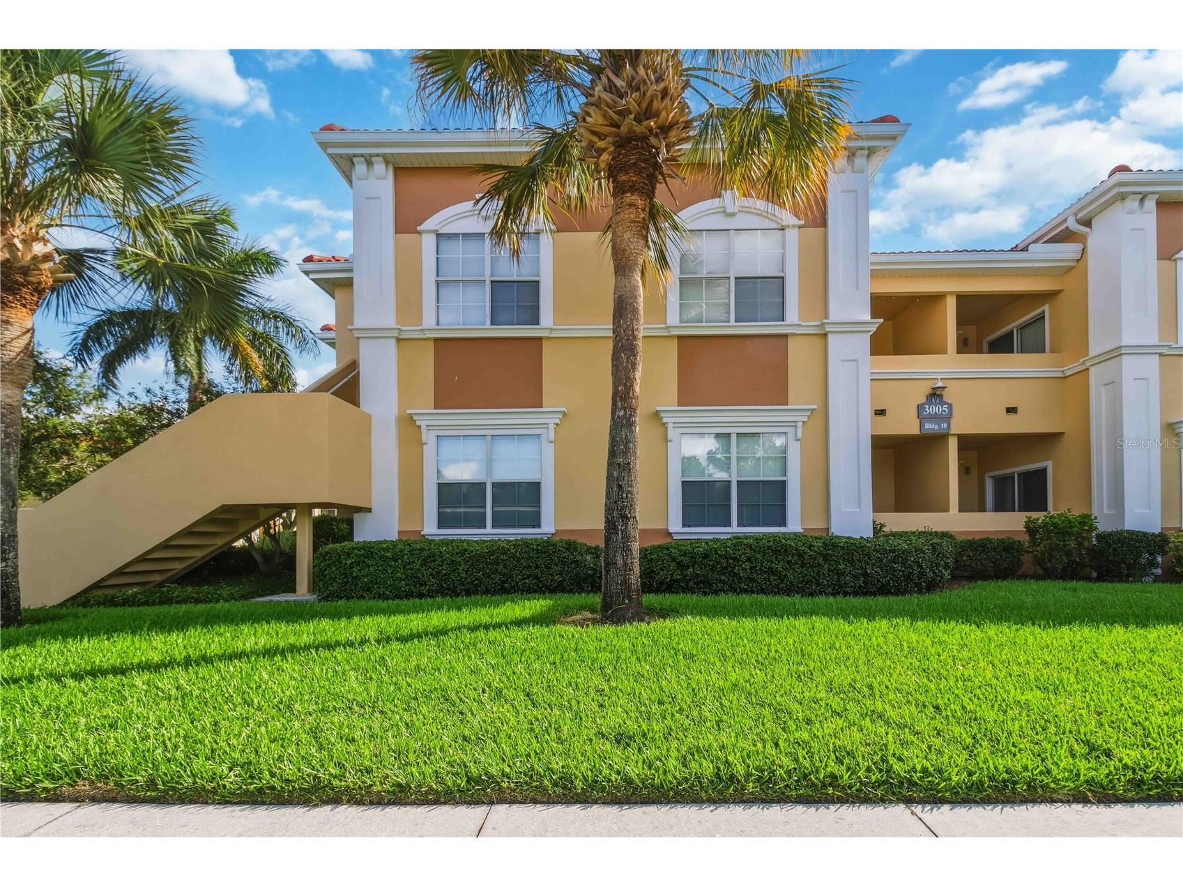 3005 Chianti Court #101 Sarasota FL 34237 A4696992 image2