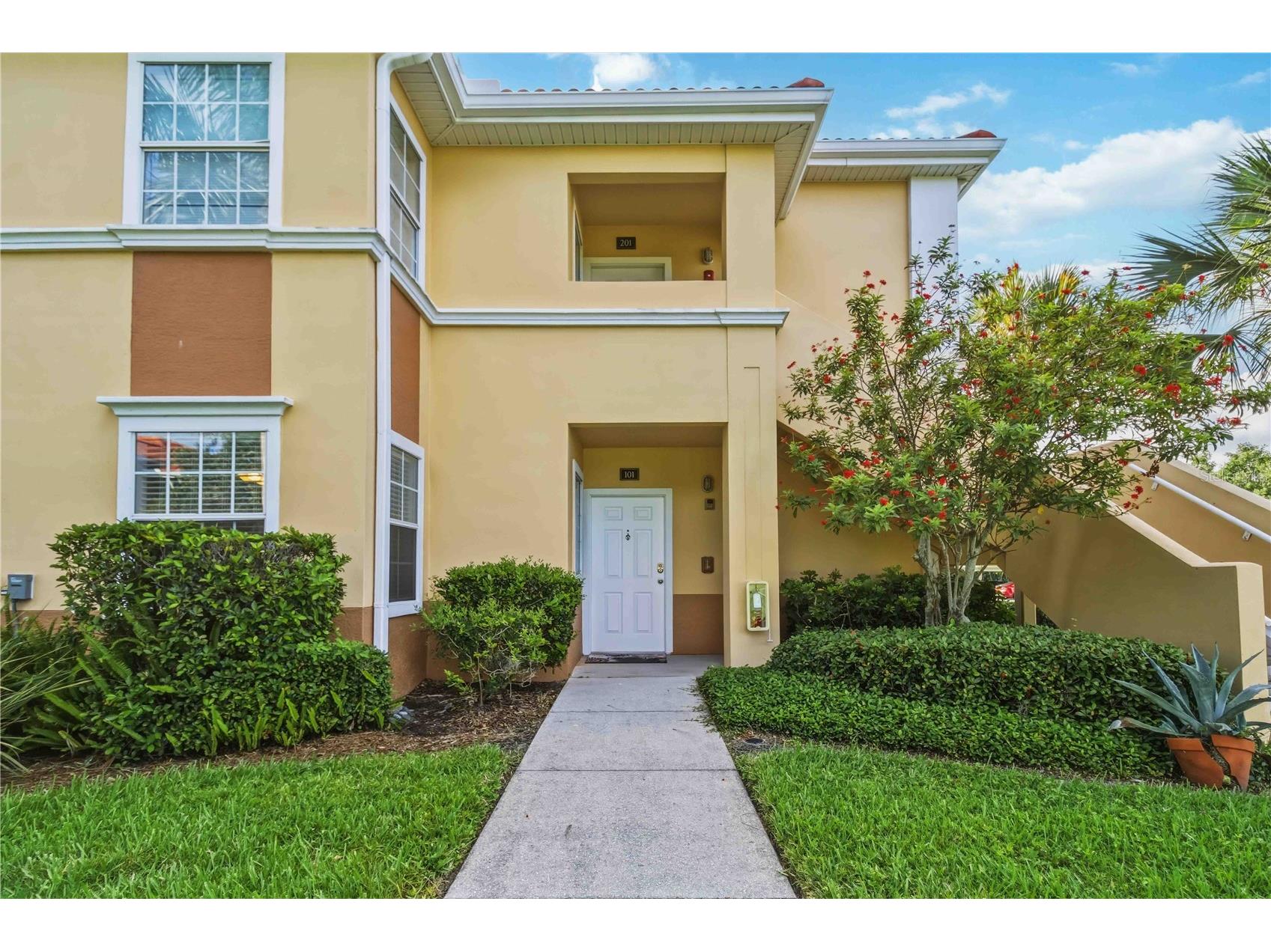 3005 Chianti Court #101 Sarasota FL 34237 A4696992 image4