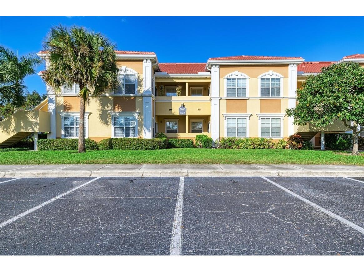 3005 Chianti Court #103 Sarasota FL 34237 A4655693 image2