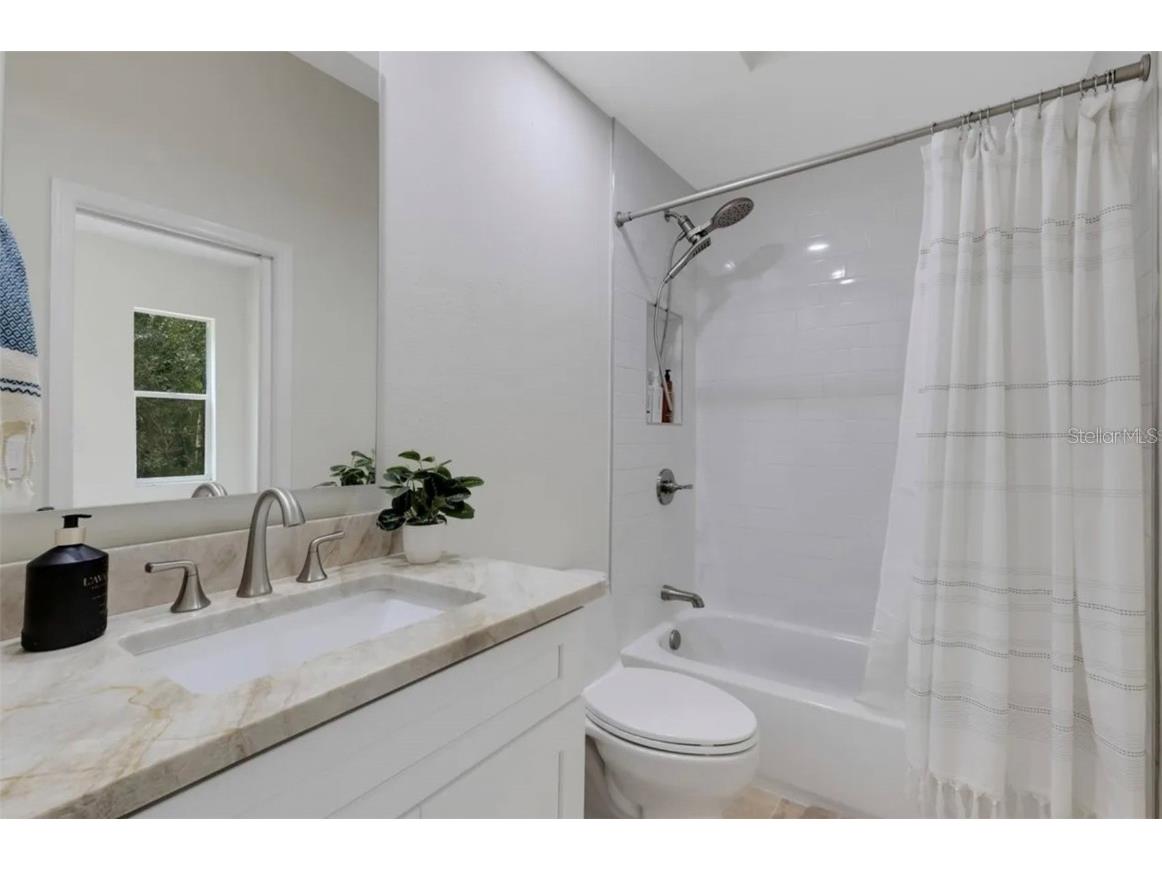 3005 Desoto Rd Desoto Road Sarasota FL 34234 A4675128 image29