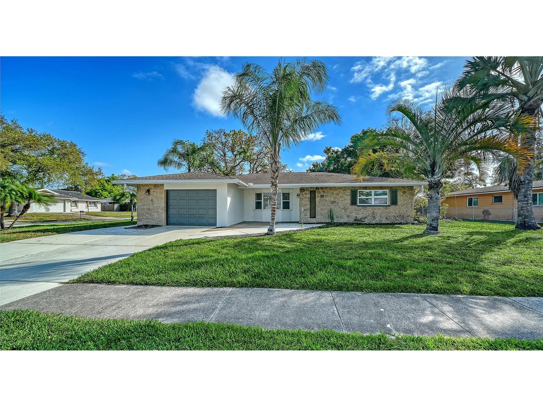 3005 Lockwood Terrace Sarasota FL 34231 A4686875 image1