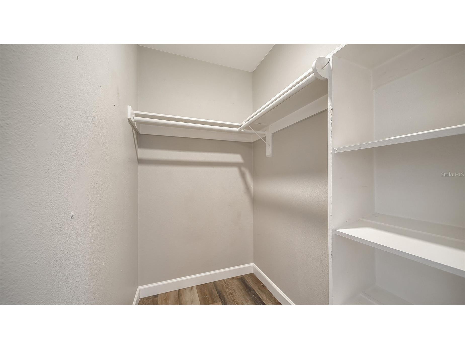 3005 Lockwood Terrace Sarasota FL 34231 A4686875 image23