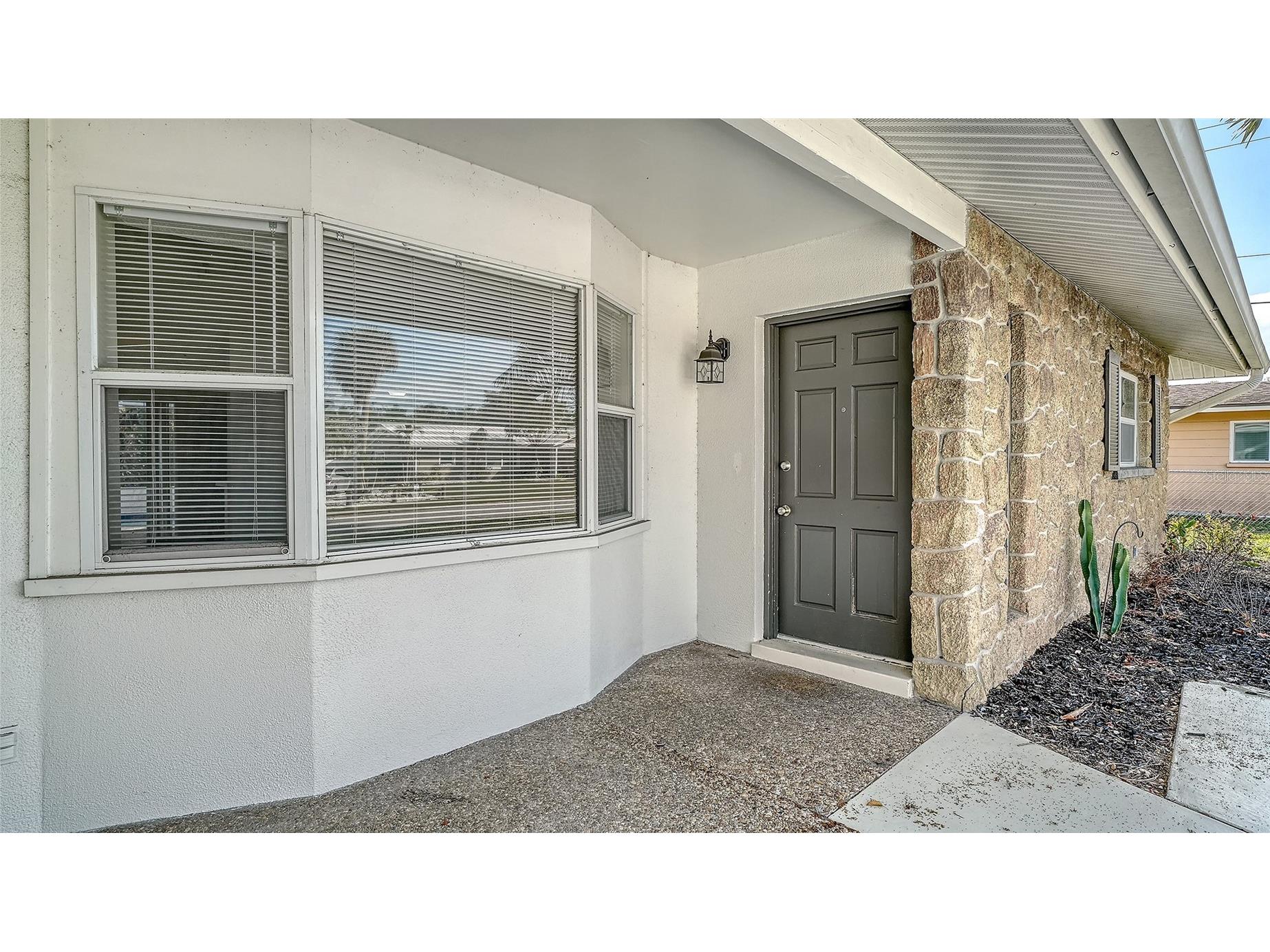 3005 Lockwood Terrace Sarasota FL 34231 A4686875 image5