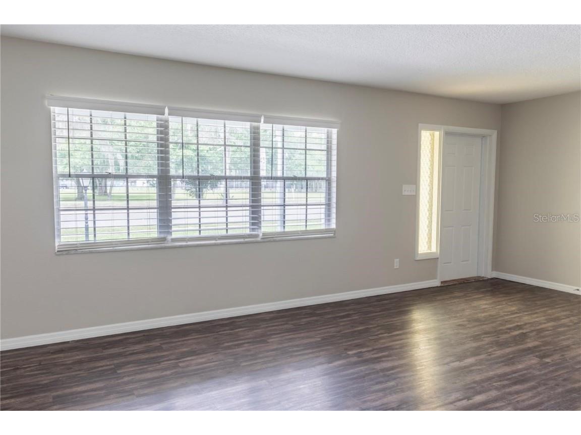 3005 S Kings Avenue Brandon FL 33511 TB8423992 image3