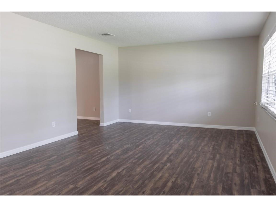 3005 S Kings Avenue Brandon FL 33511 TB8423992 image5