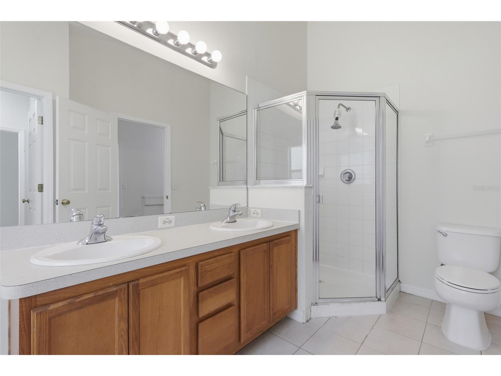 3006 Amber Oak Drive Valrico FL 33594 TB8531898 image19