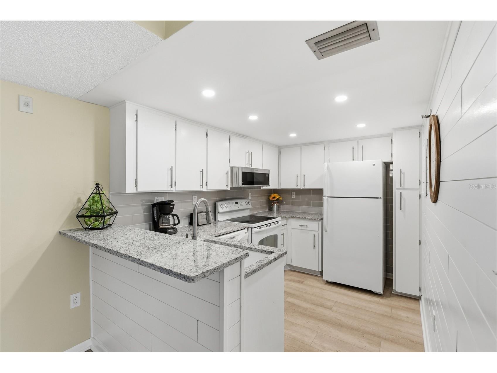 3006 Caring Way #224 Port Charlotte FL 33952 C7521699 image4