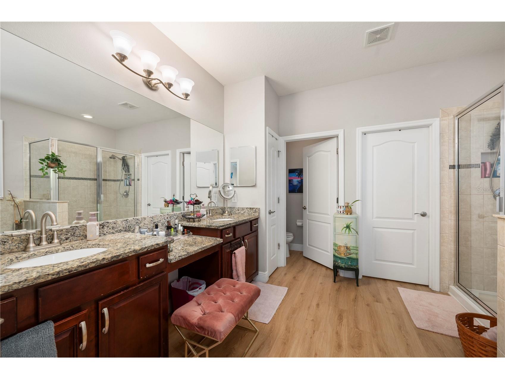 3006 Oriole Drive Sarasota FL 34243 C7526767 image16