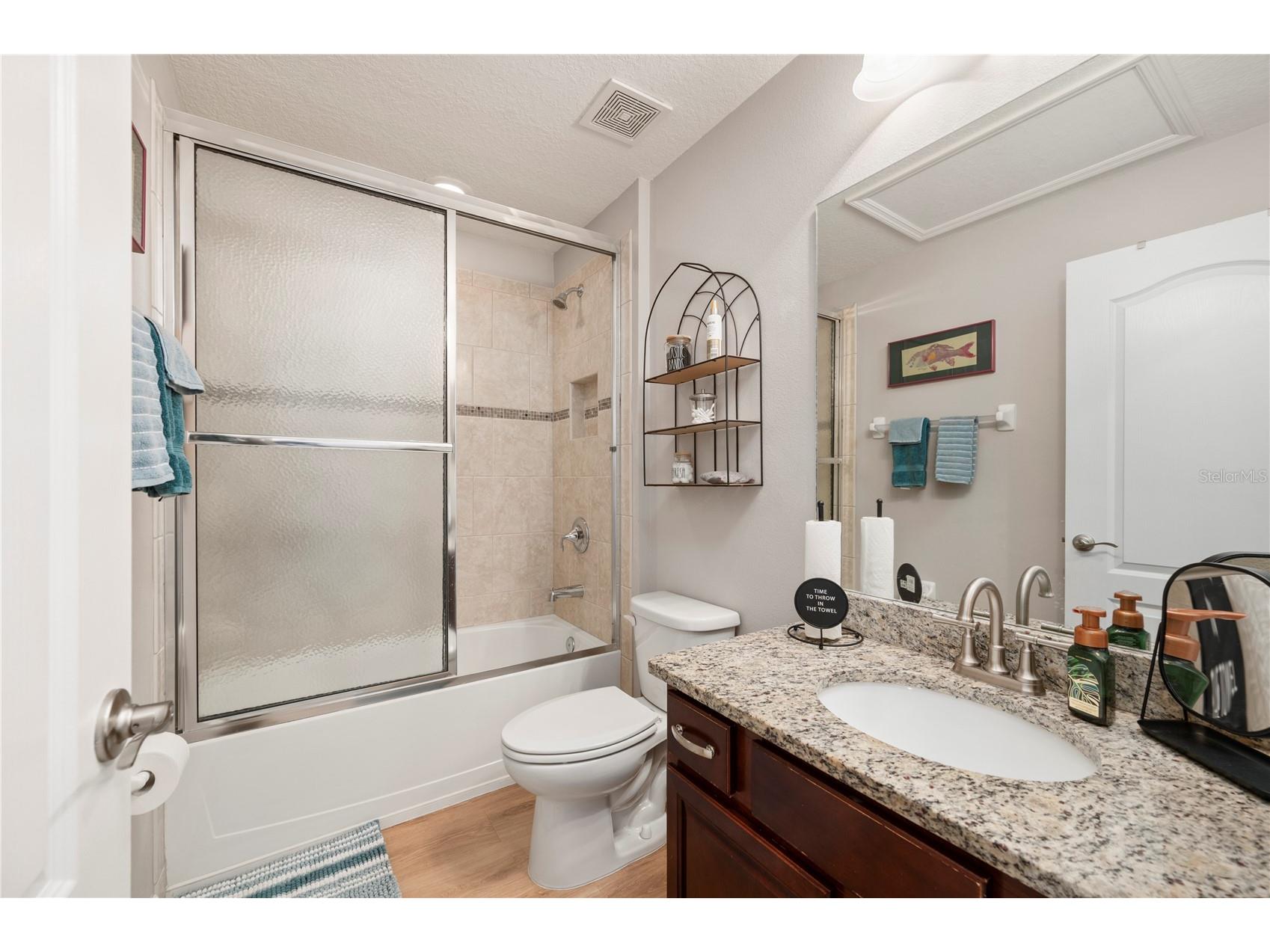 3006 Oriole Drive Sarasota FL 34243 C7526767 image21