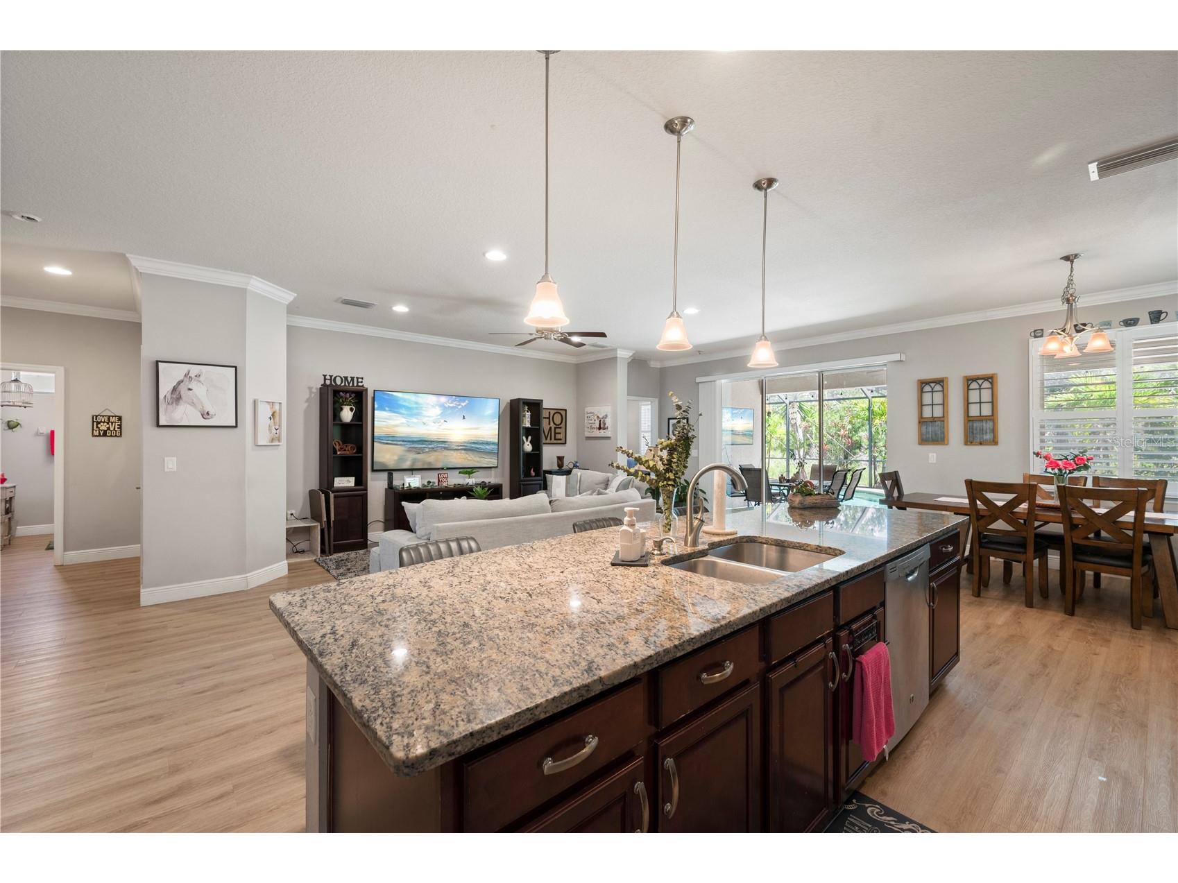 3006 Oriole Drive Sarasota FL 34243 C7526767 image4