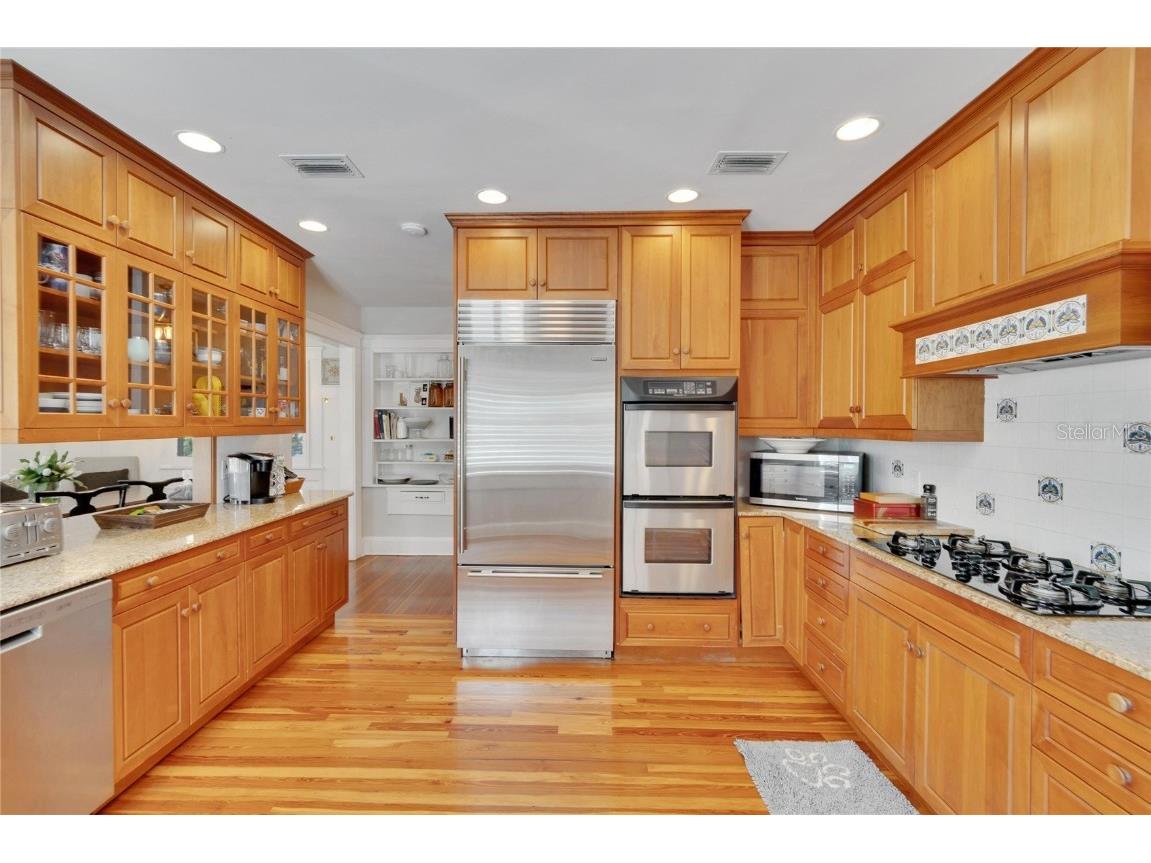 3006 W Harbor View Avenue Tampa FL 33611 TB8437727 image12