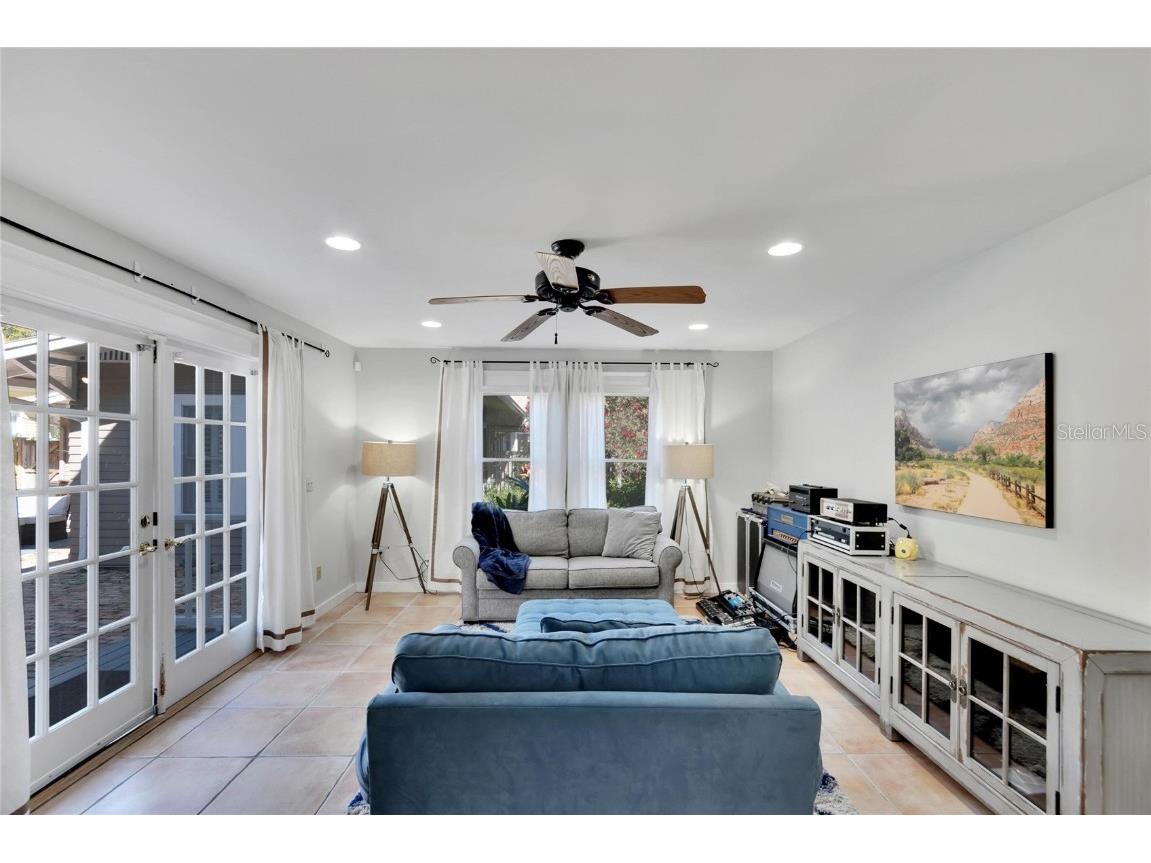 3006 W Harbor View Avenue Tampa FL 33611 TB8437727 image44