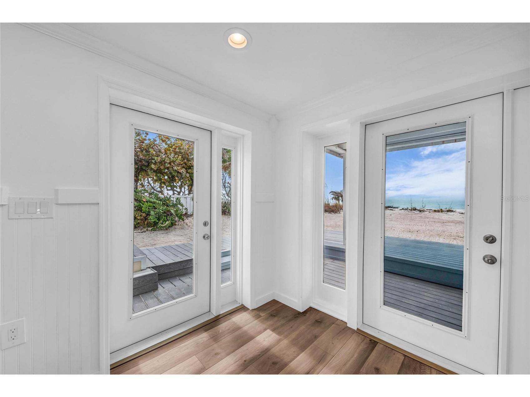 3007 Avenue F Holmes Beach FL 34217 - THE GULF A4682621 image8