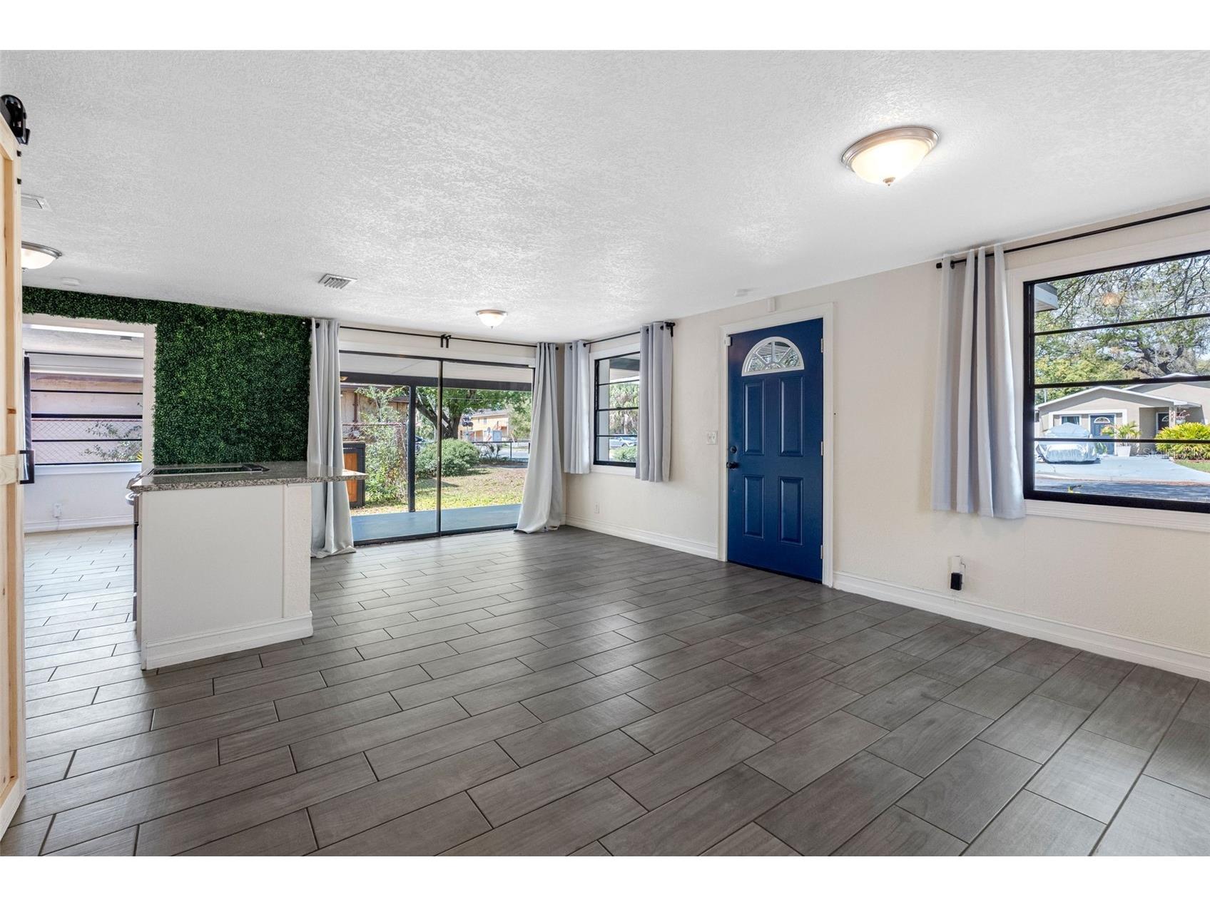 3007 Chipco Street Tampa FL 33605 TB8484766 image12