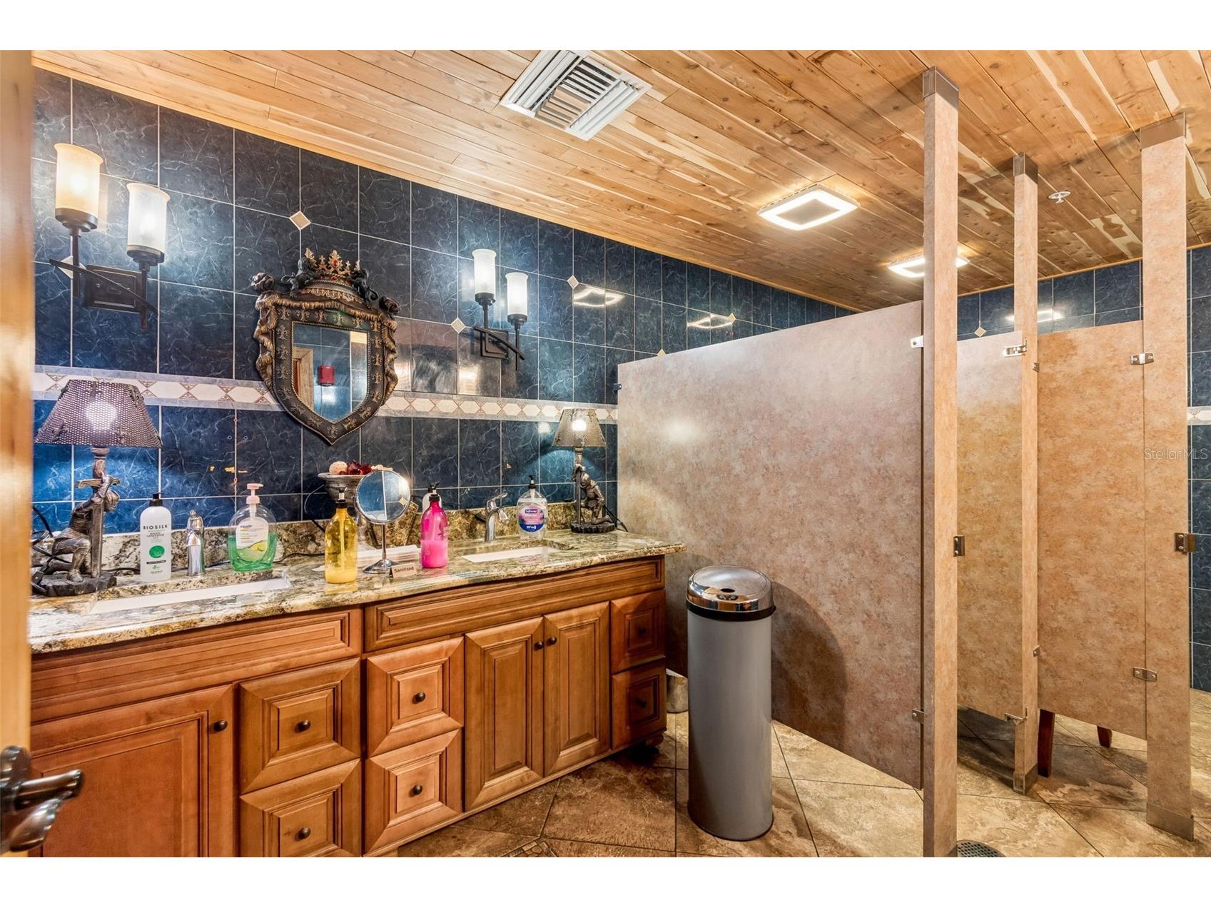 3007 Commercial Way Spring Hill FL 34606 O6415163 image24
