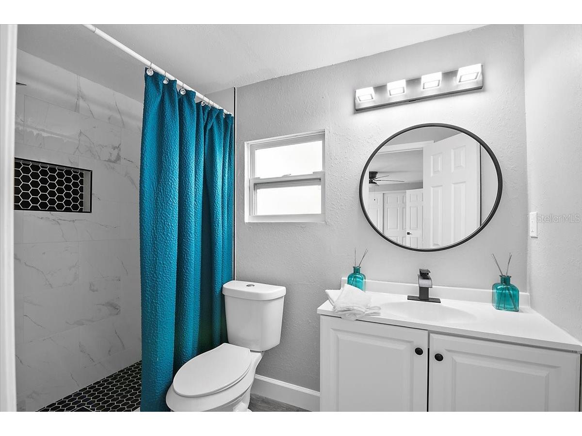 3007 Dixie Avenue Sarasota FL 34234 TB8469599 image14