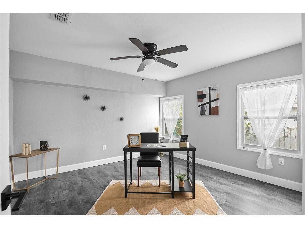 3007 Dixie Avenue Sarasota FL 34234 TB8469599 image19