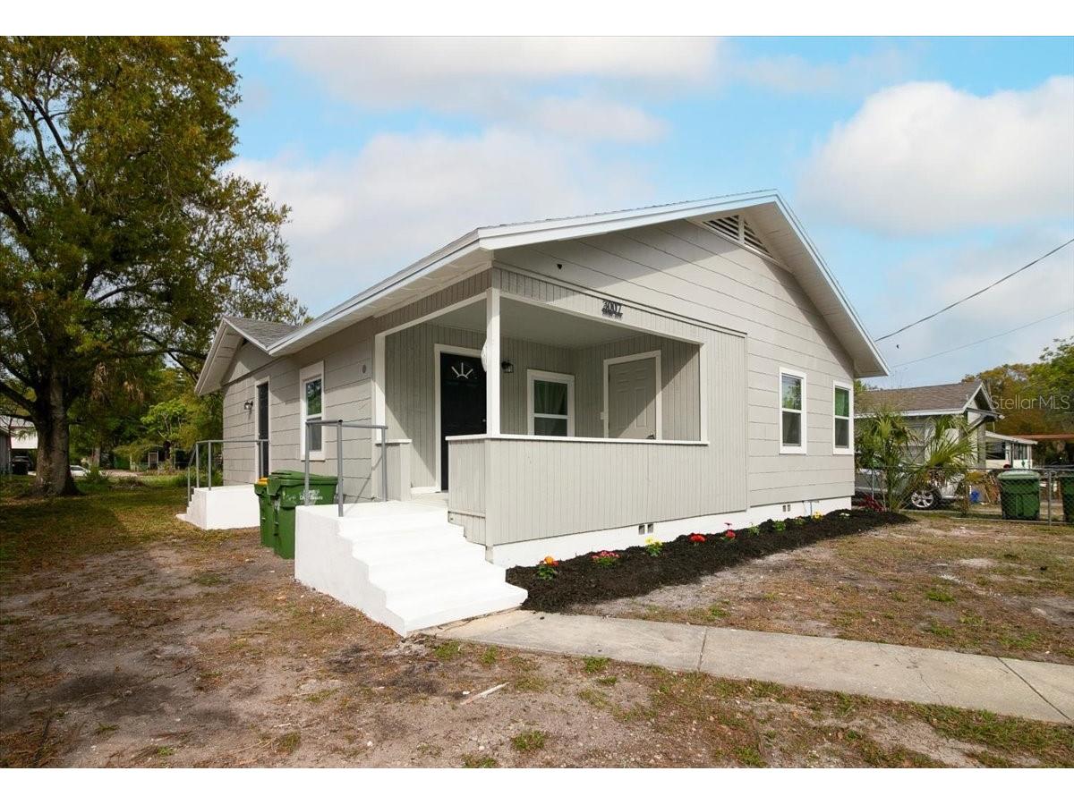 3007 Dixie Avenue Sarasota FL 34234 TB8469599 image2