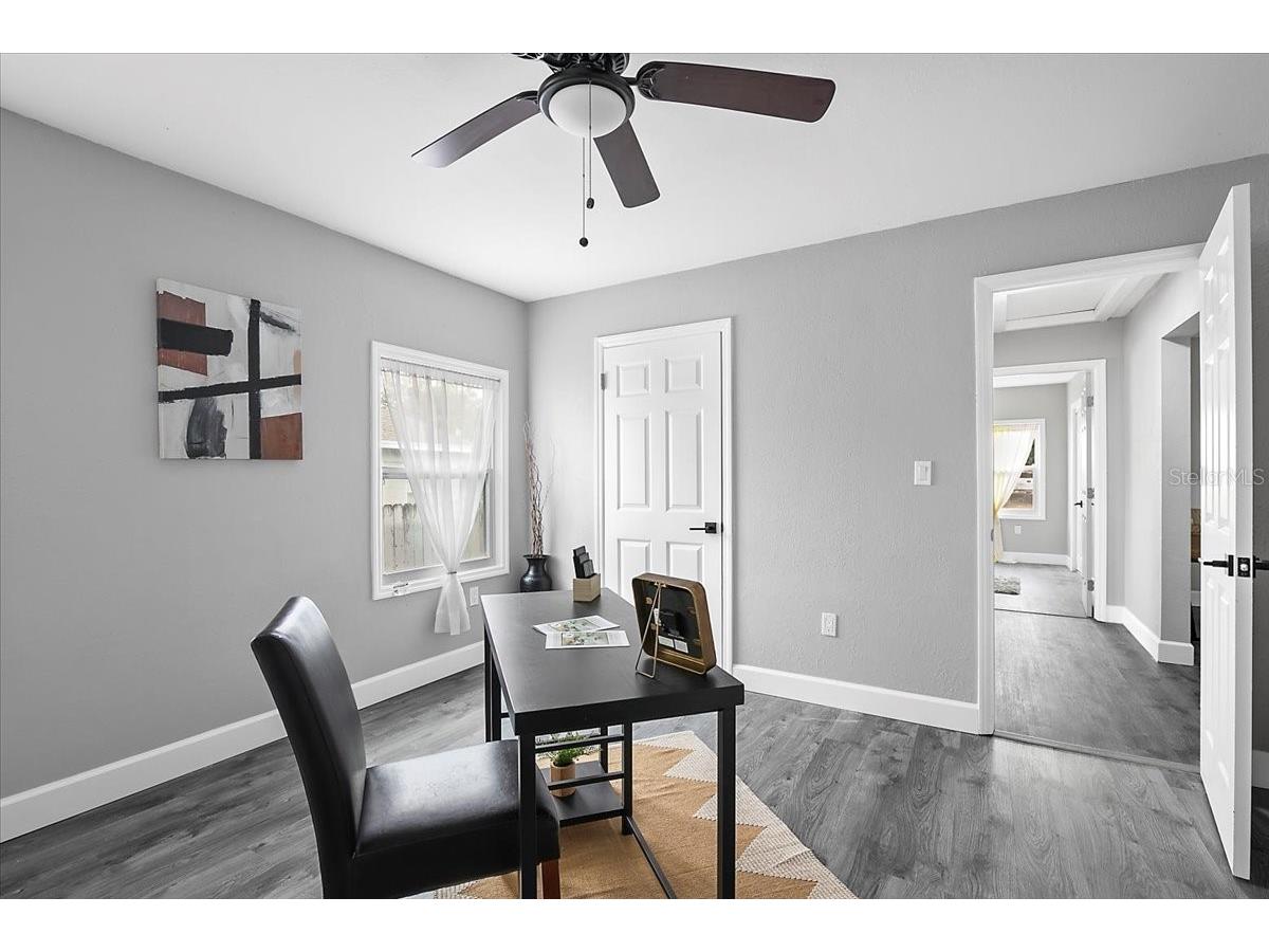 3007 Dixie Avenue Sarasota FL 34234 TB8469599 image20