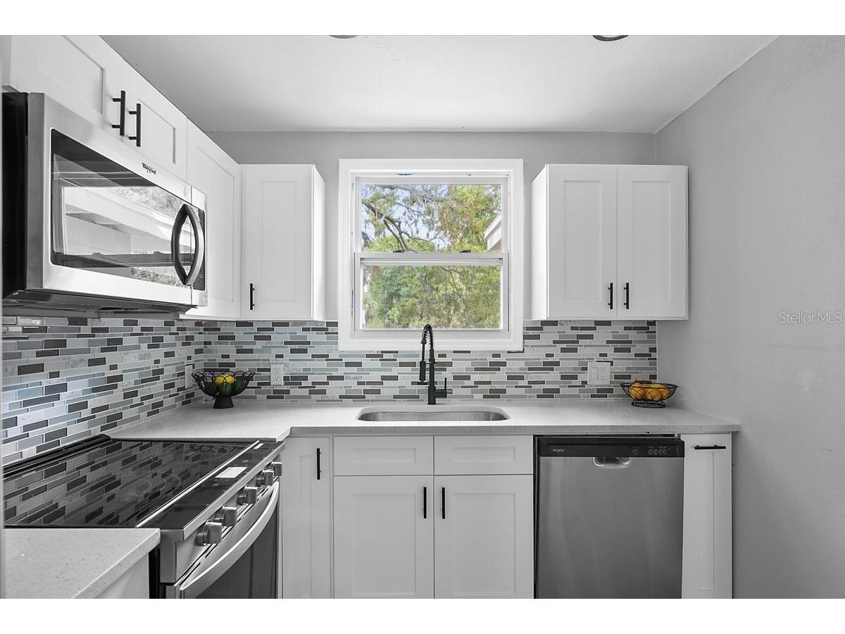 3007 Dixie Avenue Sarasota FL 34234 TB8469599 image22