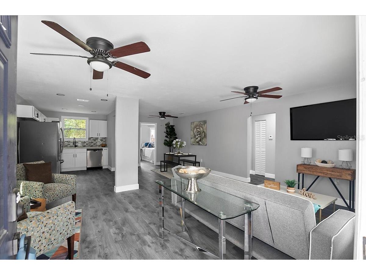 3007 Dixie Avenue Sarasota FL 34234 TB8469599 image24