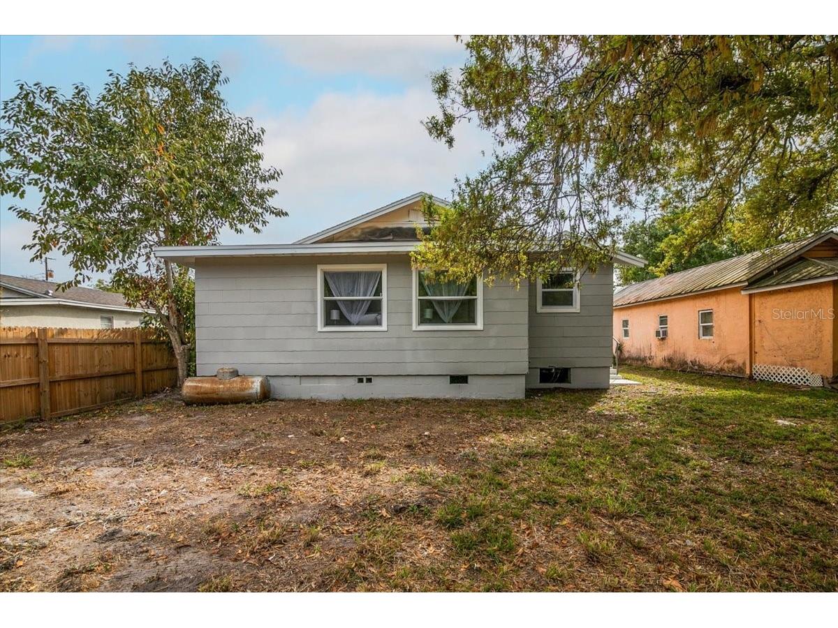 3007 Dixie Avenue Sarasota FL 34234 TB8469599 image26